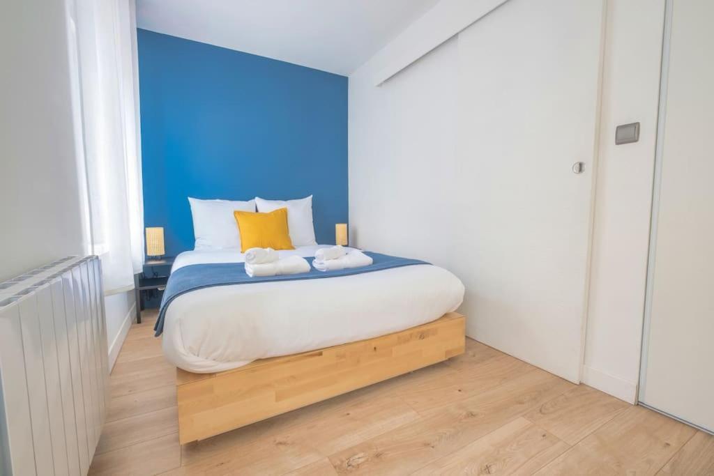 Triplex Cosy Apartment Reims Ngoại thất bức ảnh